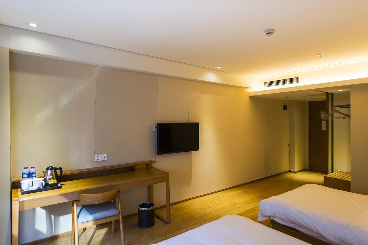 Ji Hotel Linyi Yimeng Road Екстериор снимка